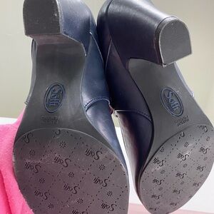 Navy Leather Sofft Heels